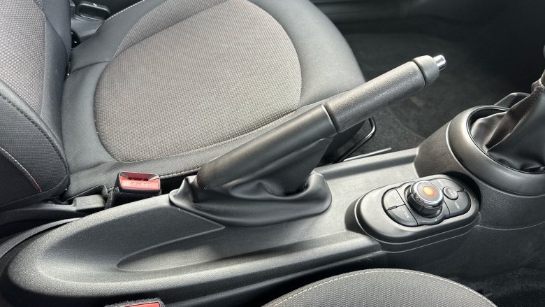 MINI Hatchback 1.5 One Classic II 5dr Petrol Hatchback